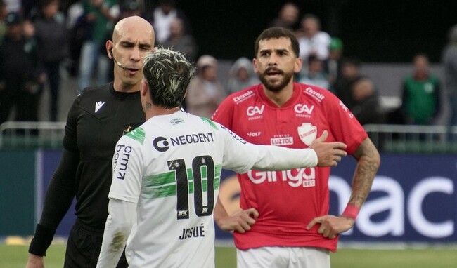 Màn so tài gay cấn giữa Vila Nova (GO) vs Coritiba (PR)